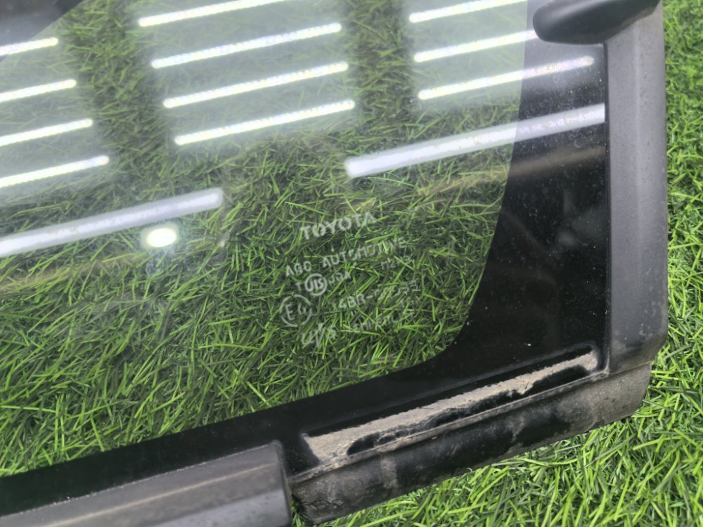 стекло боковое, 2500 рублей, Красноярск