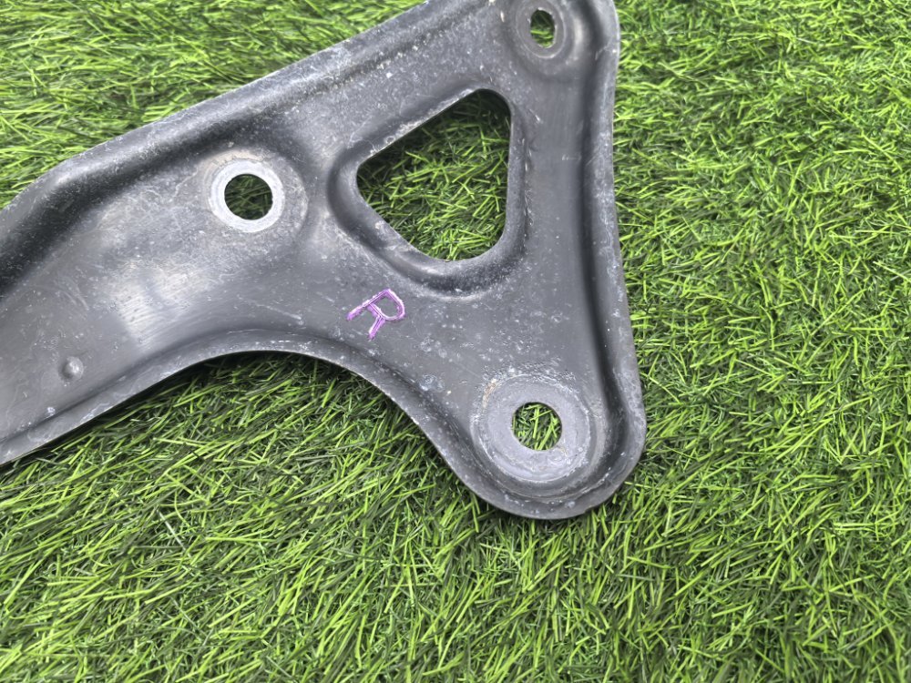 Крепление балки подвески, 1500 рублей, Красноярск