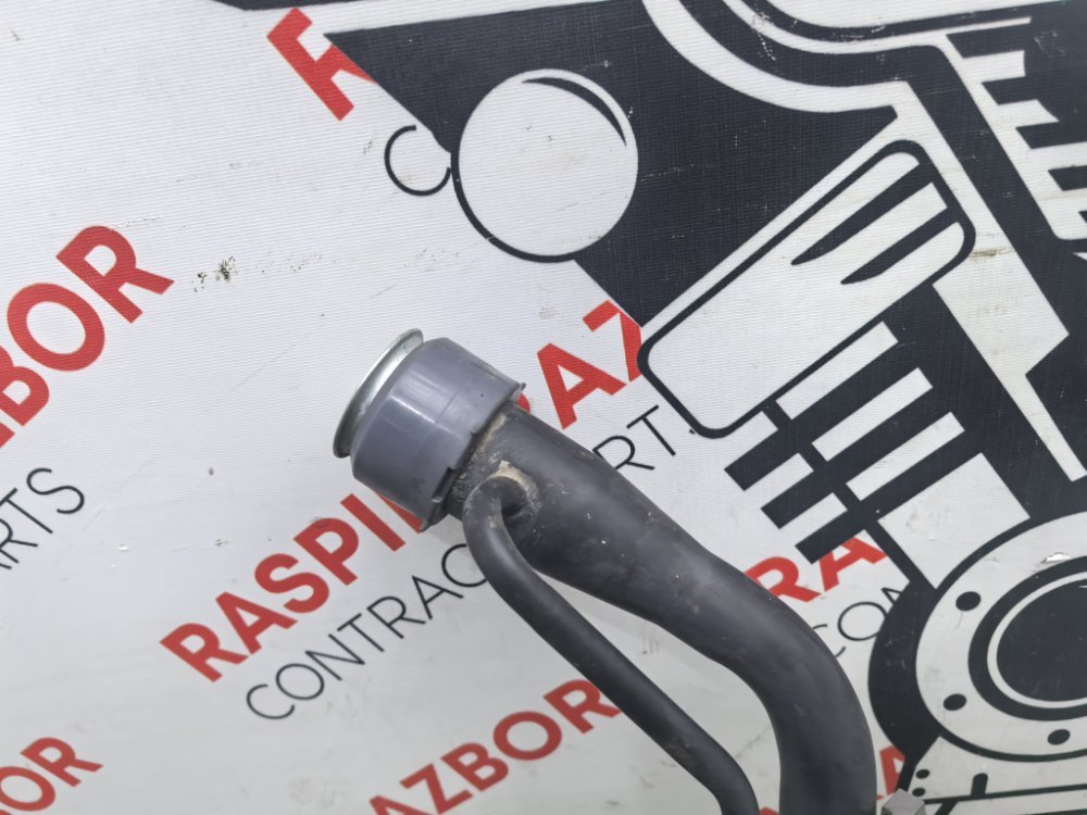 Горловина топливного бака, 2000 рублей, Красноярск