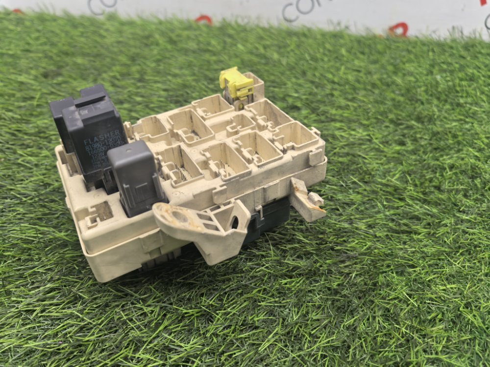 Блок предохранителей салонный, 1500 рублей, Красноярск