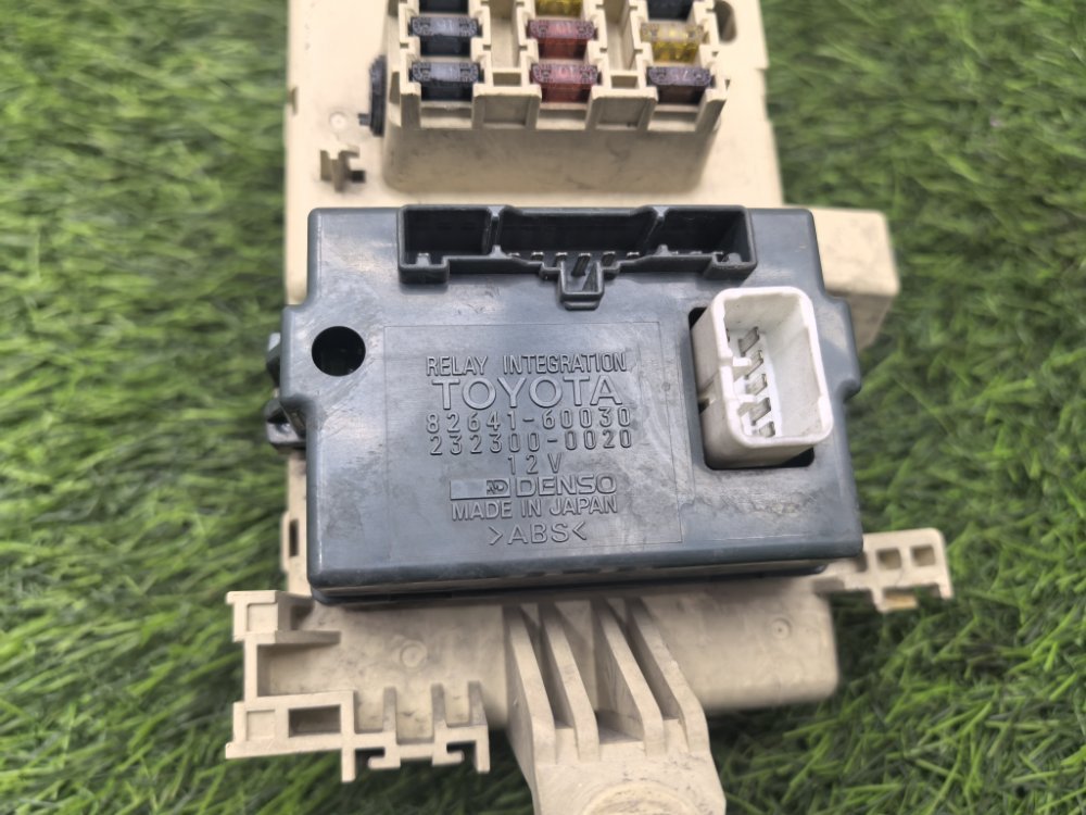 Блок предохранителей салонный, 1500 рублей, Красноярск