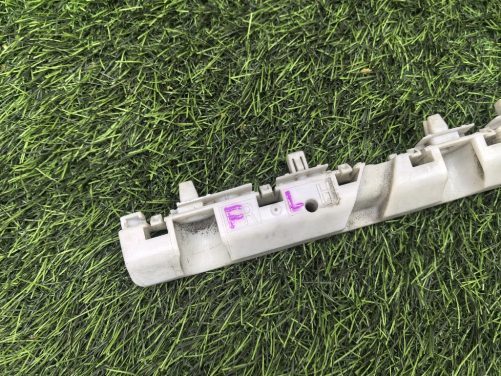 Крепление бампера, 1500 рублей, Красноярск