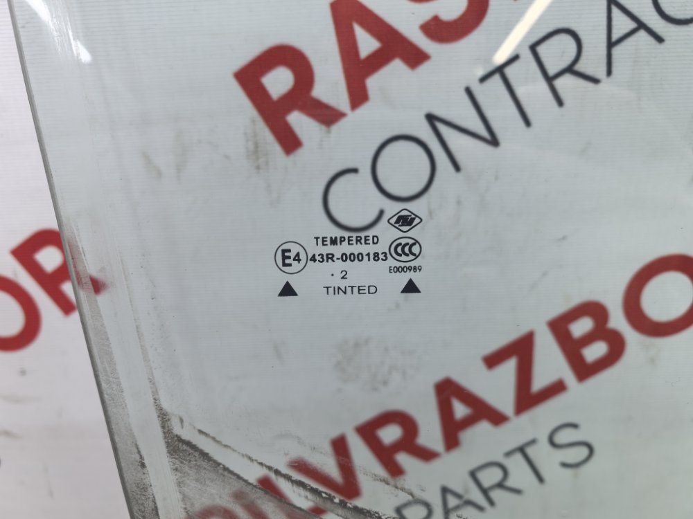 стекло боковое, 3500 рублей, Красноярск