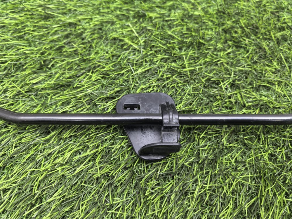 Упор капота, 1500 рублей, Красноярск