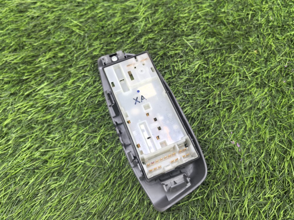 Блок управления стеклоподъемниками, 5500 рублей, Красноярск