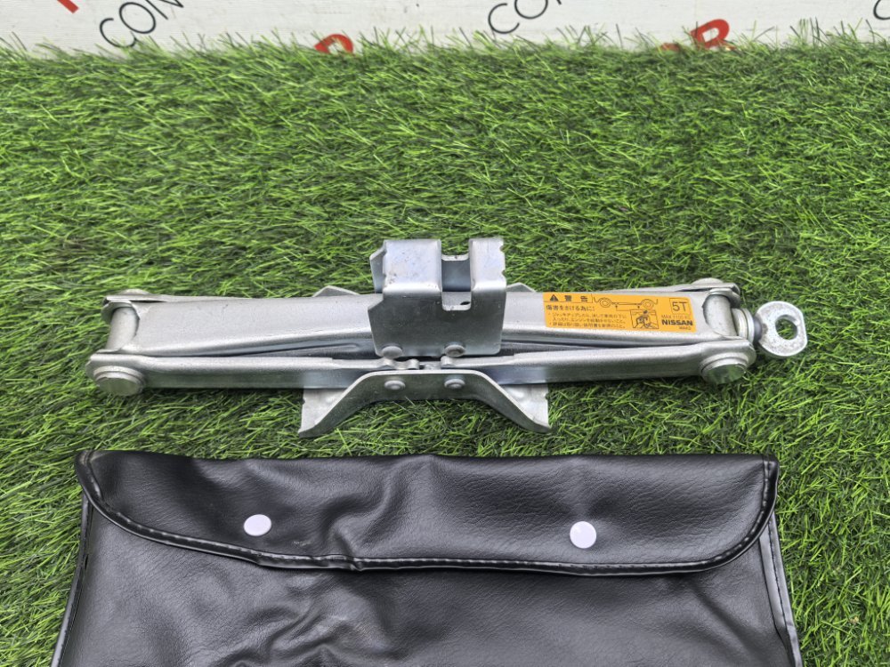 Домкрат, 6000 рублей, Красноярск