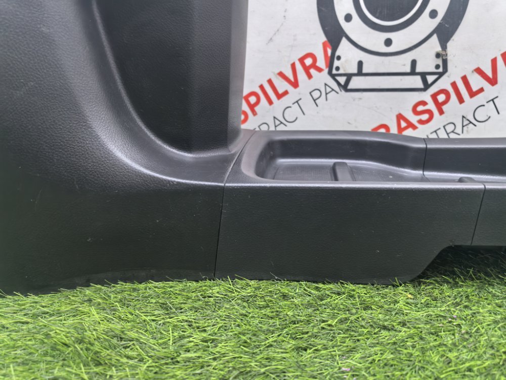 Консоль центральная, 2000 рублей, Красноярск