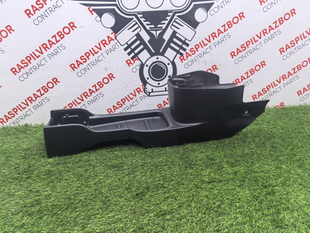 Консоль центральная, 2000 рублей, Красноярск