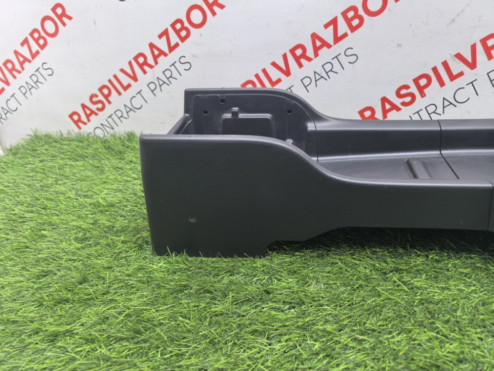 Консоль центральная, 2000 рублей, Красноярск