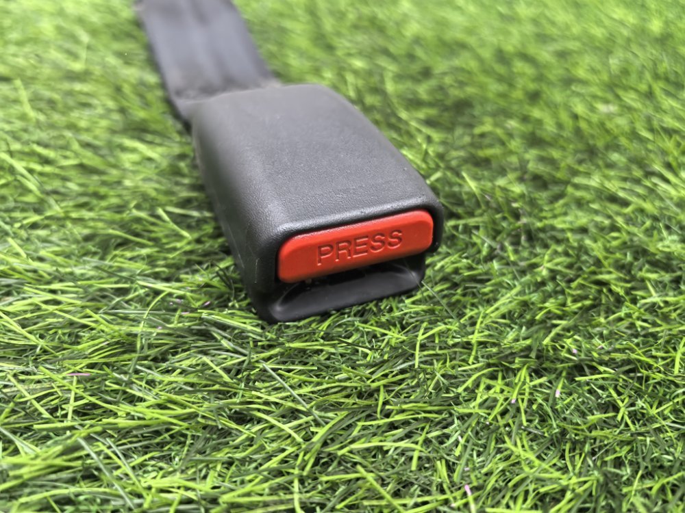 Замок ремня безопасности, 1500 рублей, Красноярск