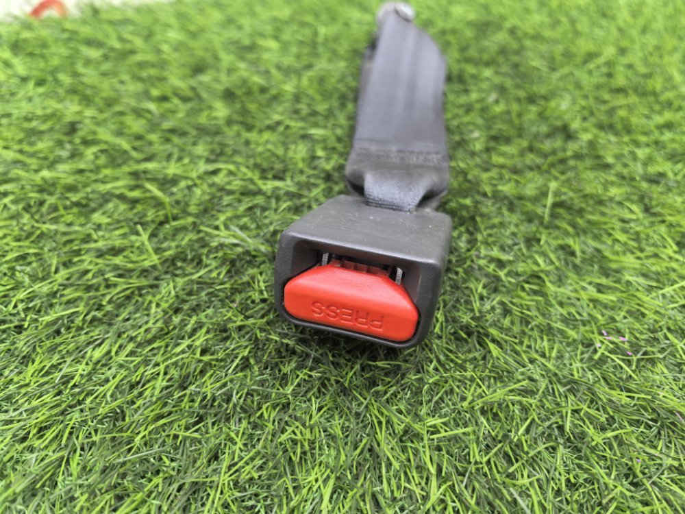 Замок ремня безопасности, 1500 рублей, Красноярск