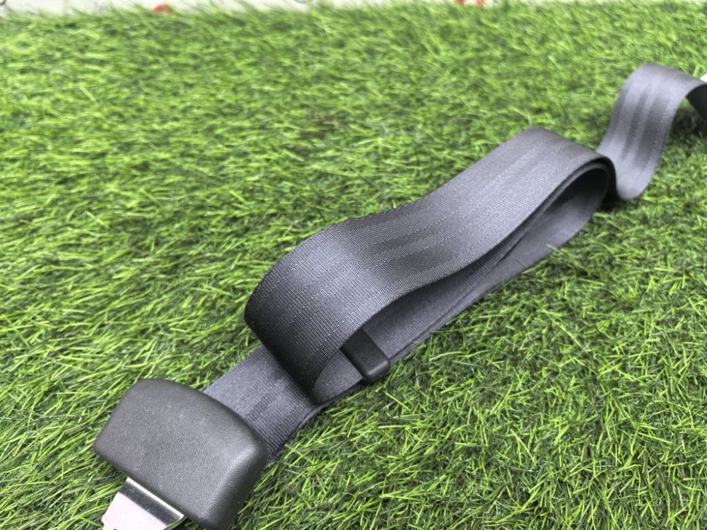 ремень безопасности центральный, 2000 рублей, Красноярск