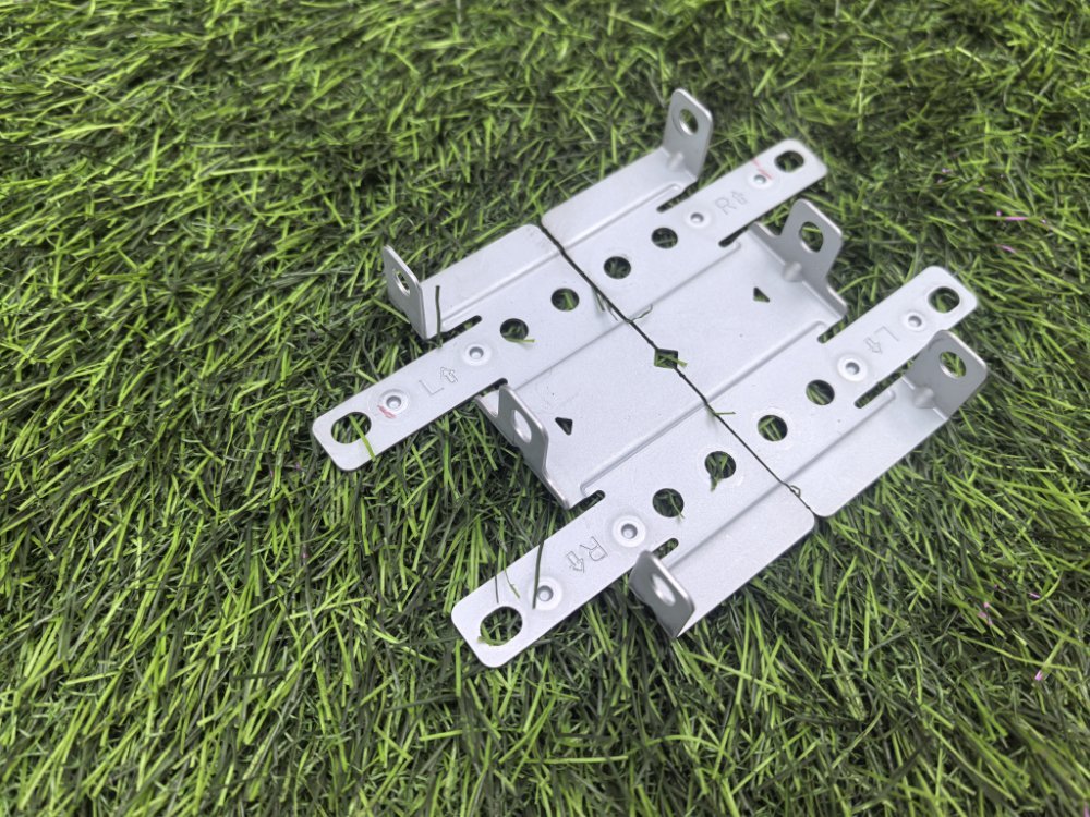 крепление магнитолы, 1000 рублей, Красноярск