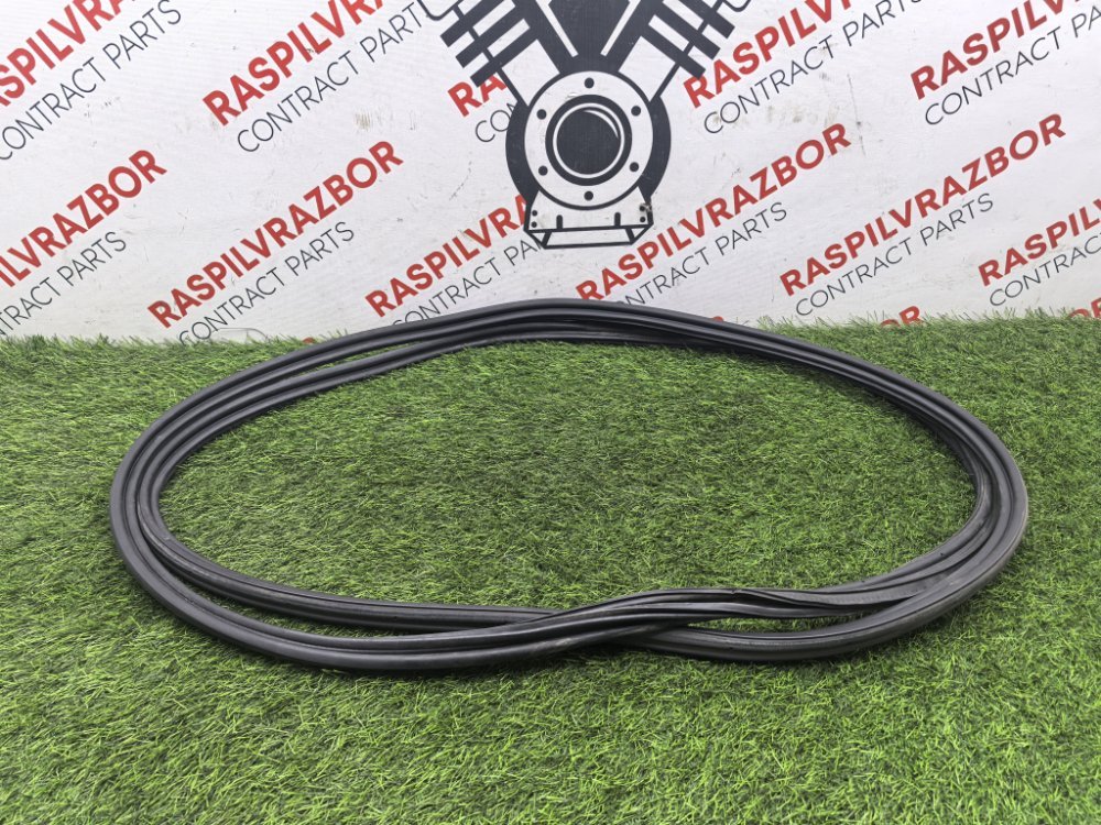 уплотнитель двери багажника, 4000 рублей, Красноярск