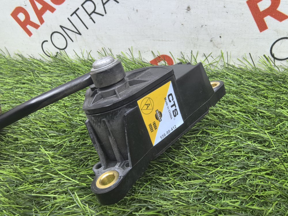 Педаль газа, 2000 рублей, Красноярск