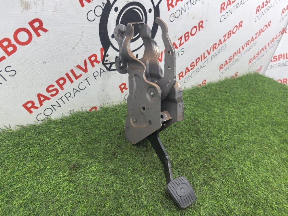 Педаль тормоза, 1300 рублей, Красноярск