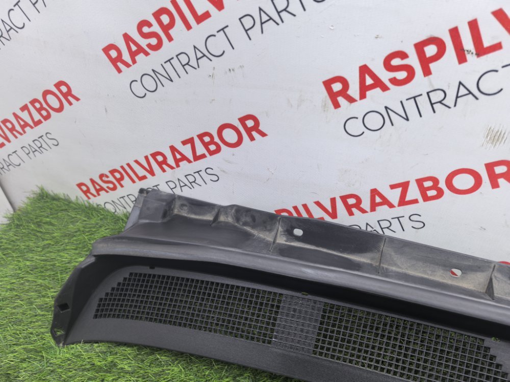 решетка, жабо под дворники, 1800 рублей, Красноярск