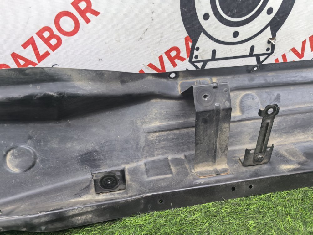 решетка, жабо под дворники, 6500 рублей, Красноярск