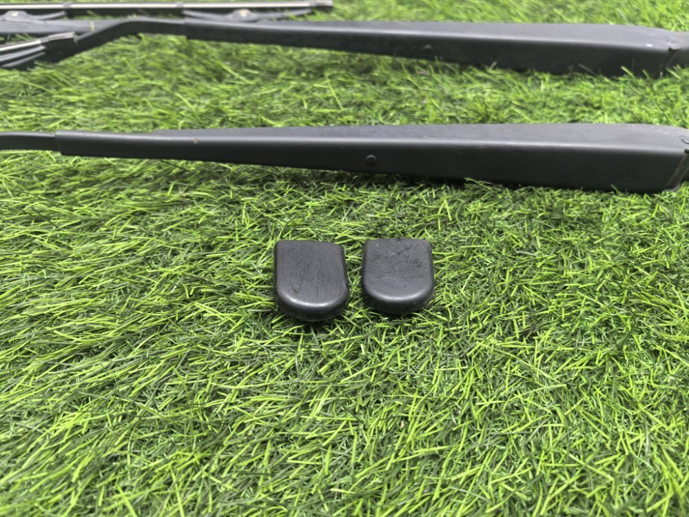 Дворник лобового стекла, 1500 рублей, Красноярск