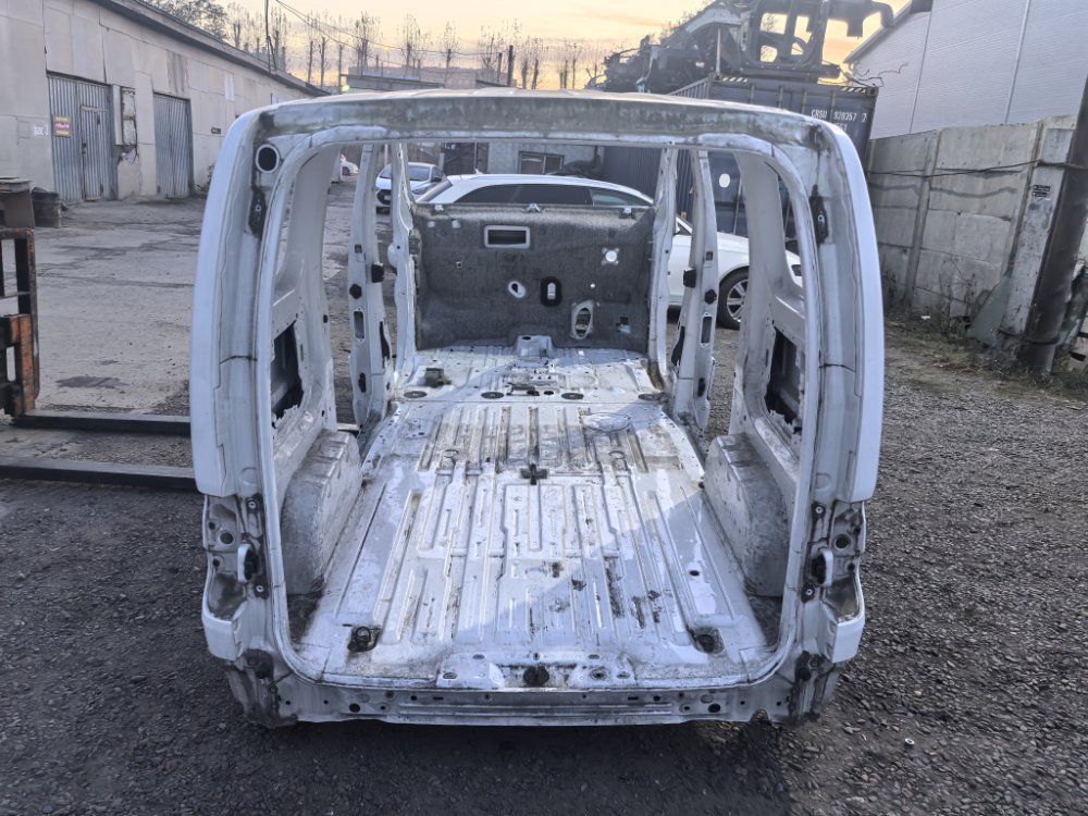 Кузов, 350000 рублей, Красноярск