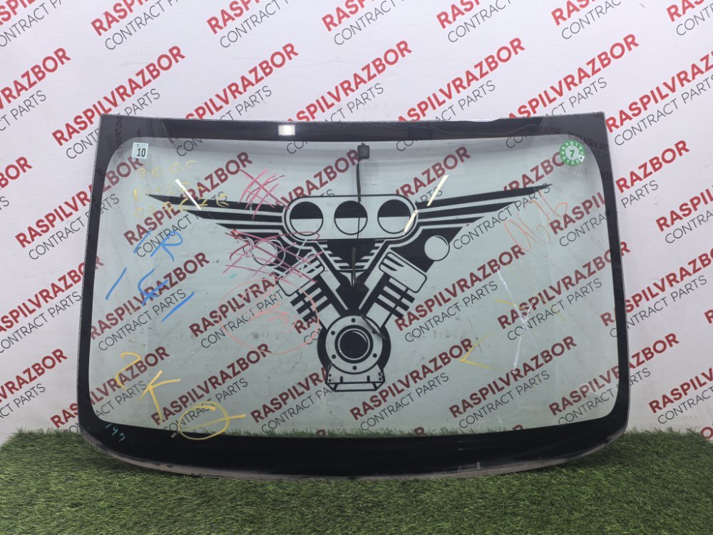 Стекло лобовое, 15000 рублей, Красноярск