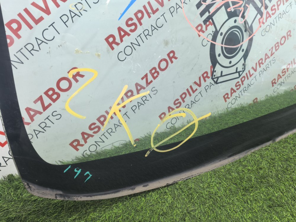 Стекло лобовое, 15000 рублей, Красноярск