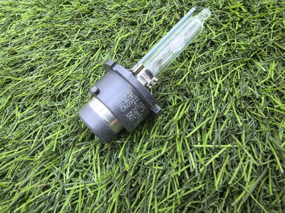 лампа ксеноновая, 2000 рублей, Красноярск