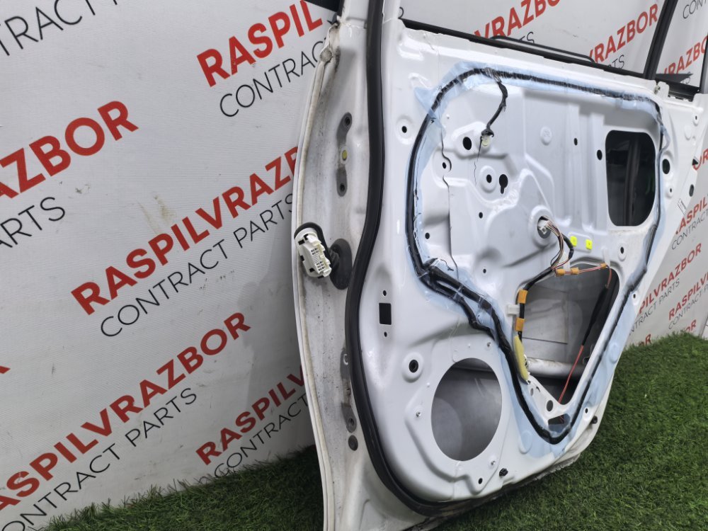 Дверь боковая, 18000 рублей, Красноярск