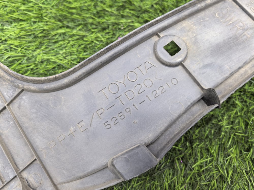 Подкрылок, 1500 рублей, Красноярск