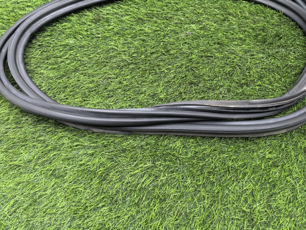 уплотнитель багажника, 2000 рублей, Красноярск