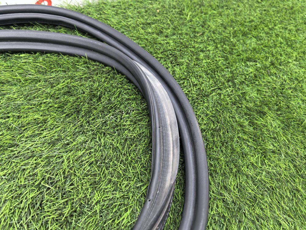 уплотнитель багажника, 2000 рублей, Красноярск