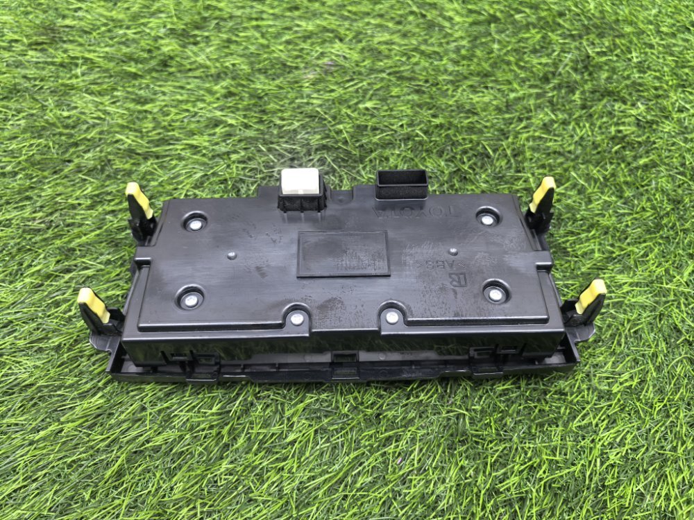 Блок управления климат-контролем, 1500 рублей, Красноярск