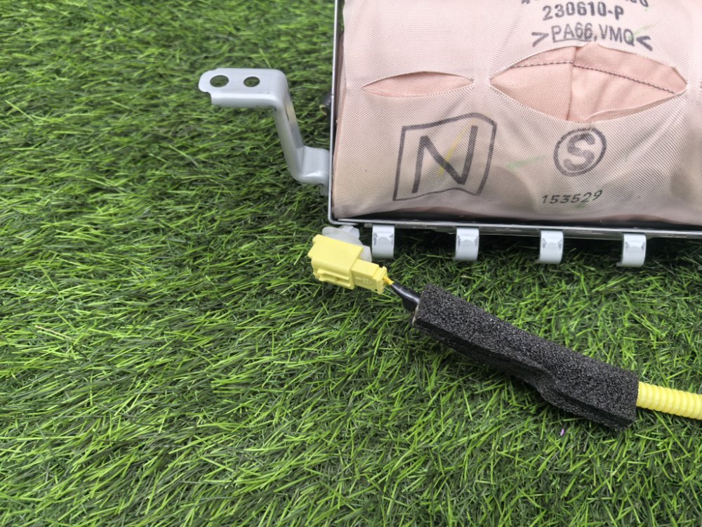 подушка безопасности панели приборов, 4000 рублей, Красноярск