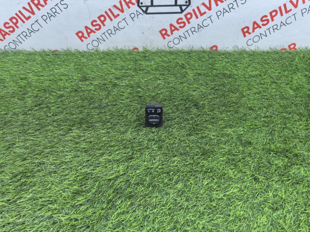 Блок управления зеркалами, 1000 рублей, Красноярск