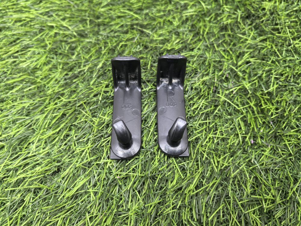 клипса крепления коврика, 1000 рублей, Красноярск