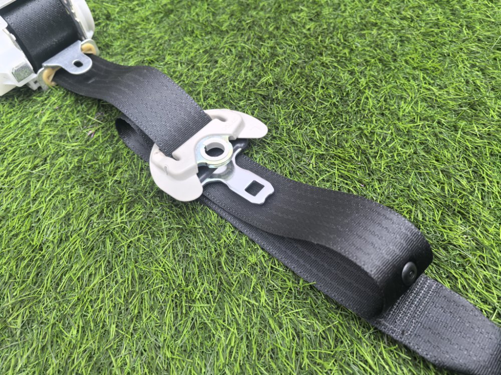 Ремень безопасности, 5000 рублей, Красноярск