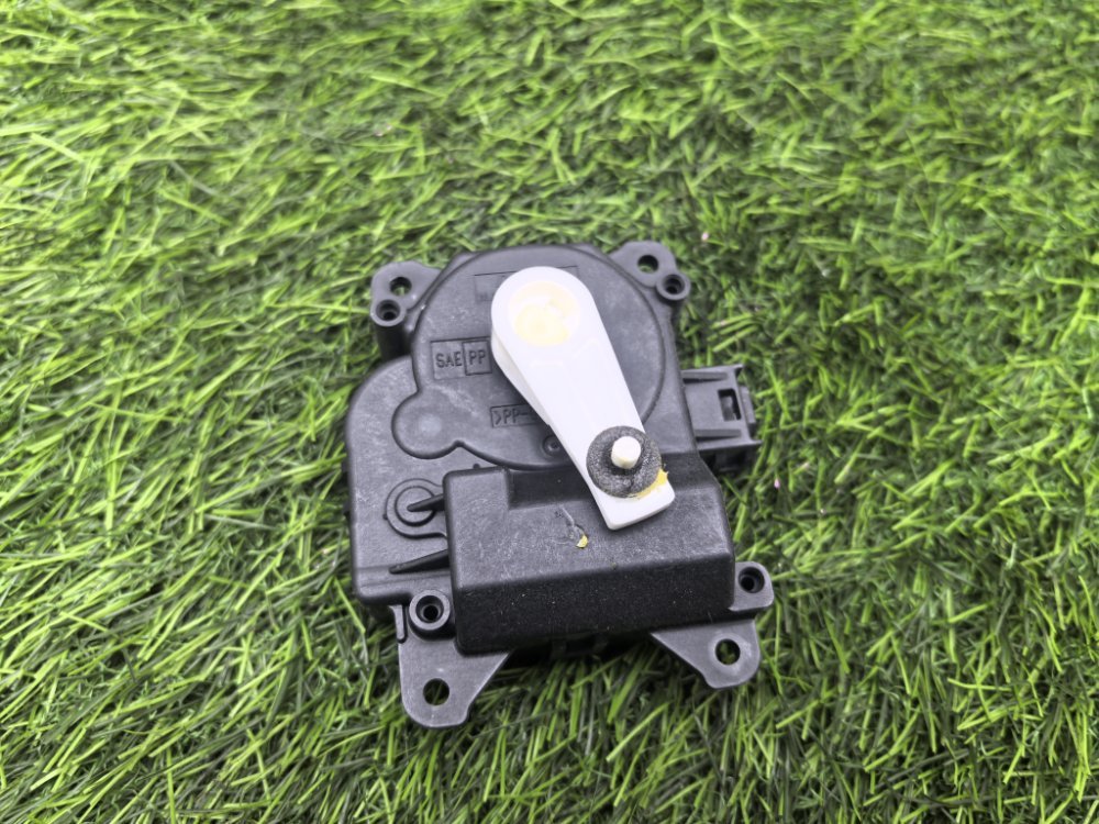 мотор заслонки печки, 1500 рублей, Красноярск