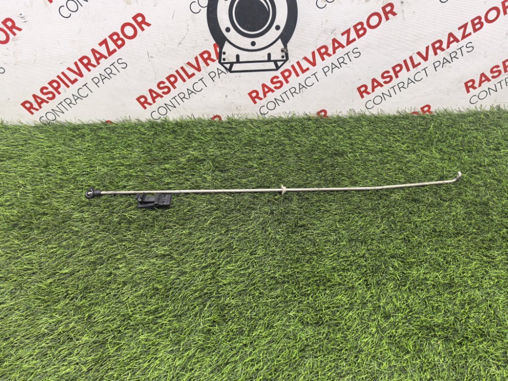 Упор капота, 2000 рублей, Красноярск