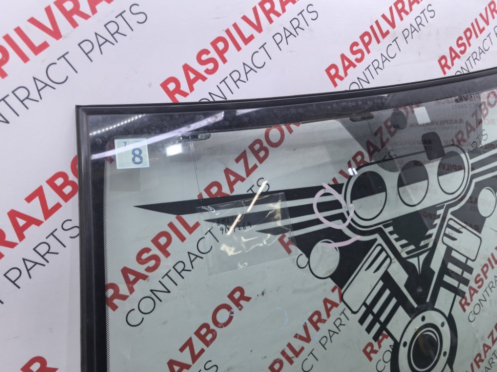 Стекло лобовое, 15000 рублей, Красноярск