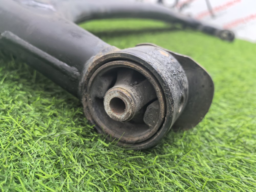 балка поперечная, 10000 рублей, Красноярск