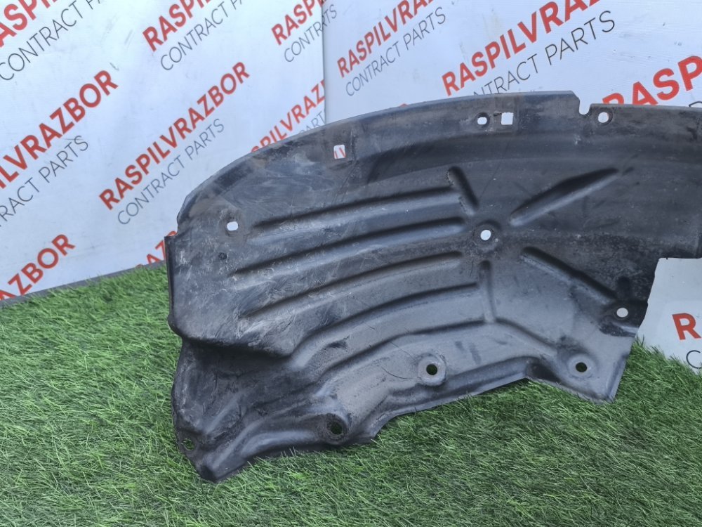 Подкрылок, 7000 рублей, Красноярск