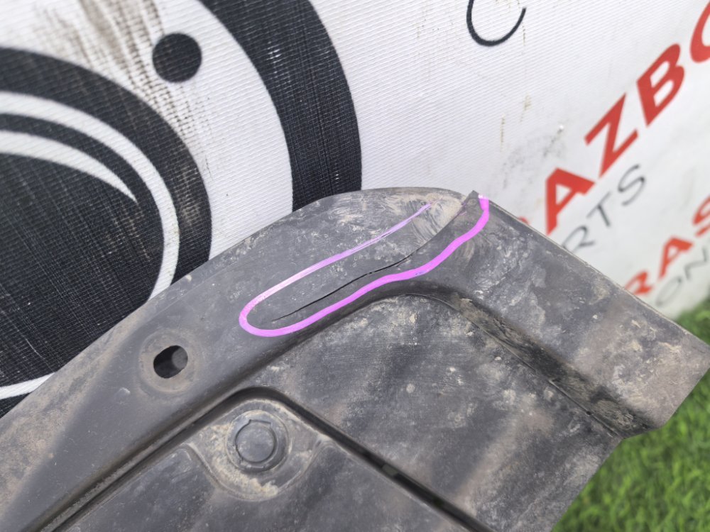 Подкрылок, 1100 рублей, Красноярск