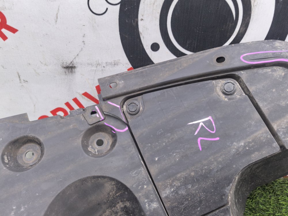 Подкрылок, 1100 рублей, Красноярск