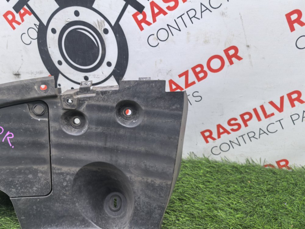 Подкрылок, 2100 рублей, Красноярск