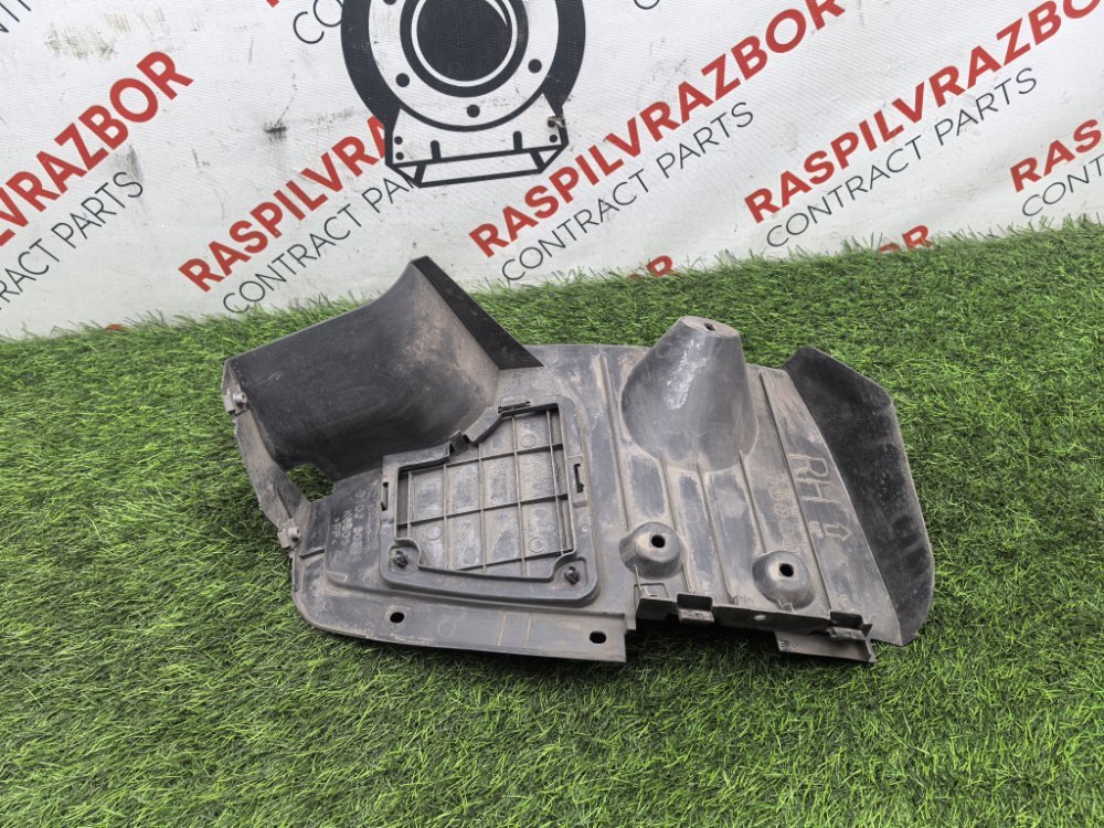 Подкрылок, 2100 рублей, Красноярск