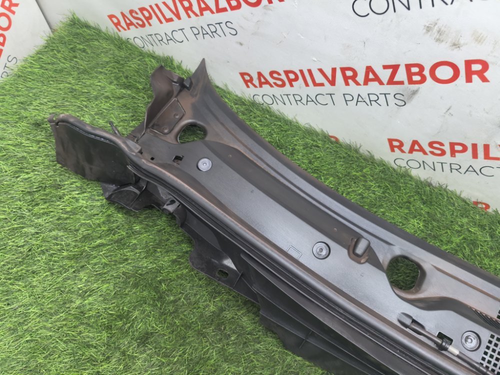 решетка, жабо под дворники, 4500 рублей, Красноярск