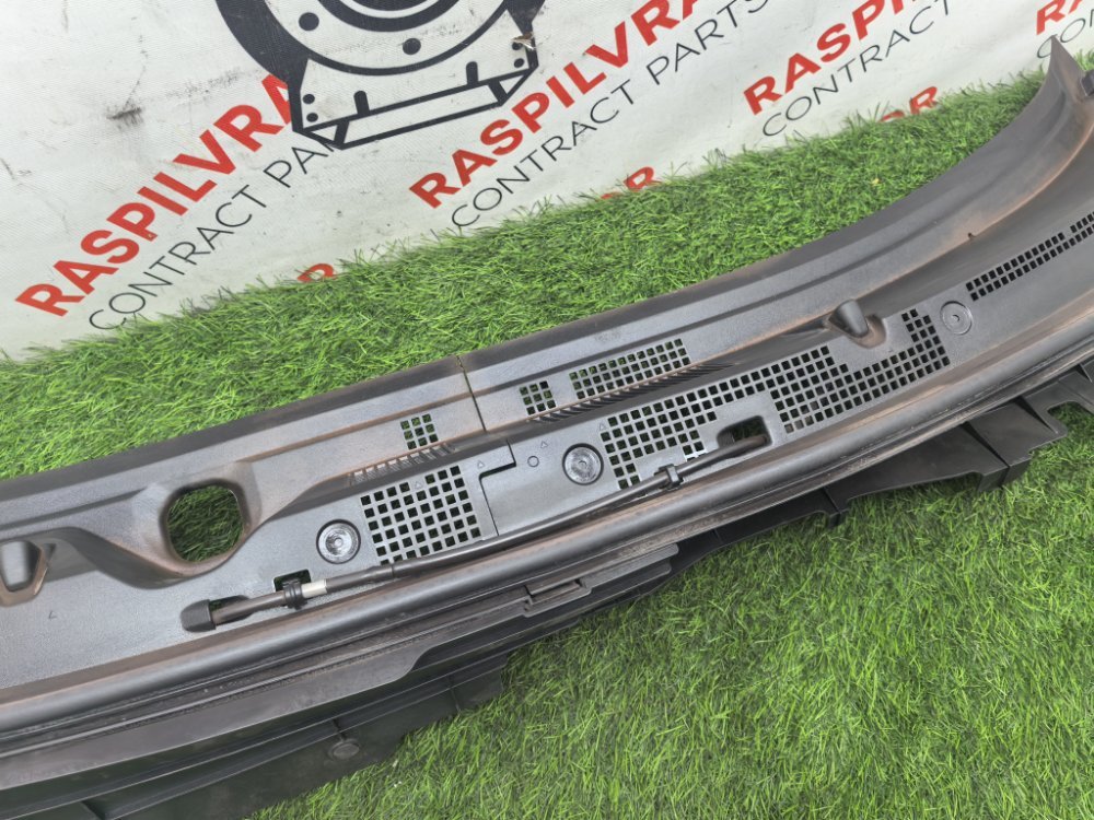 решетка, жабо под дворники, 4500 рублей, Красноярск