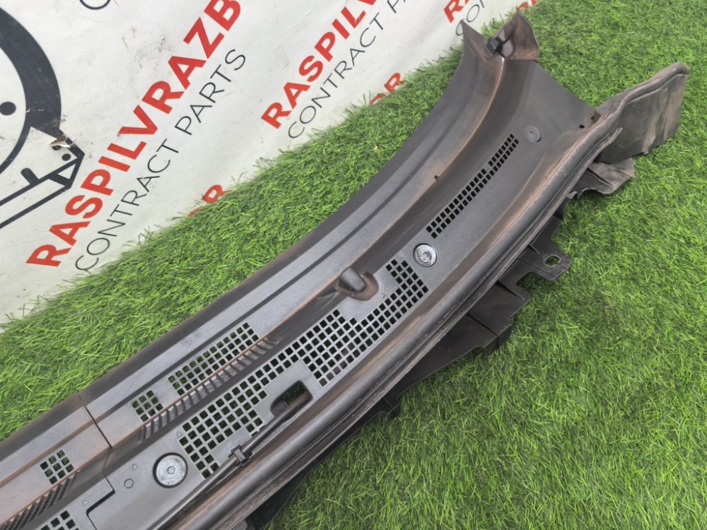 решетка, жабо под дворники, 4500 рублей, Красноярск