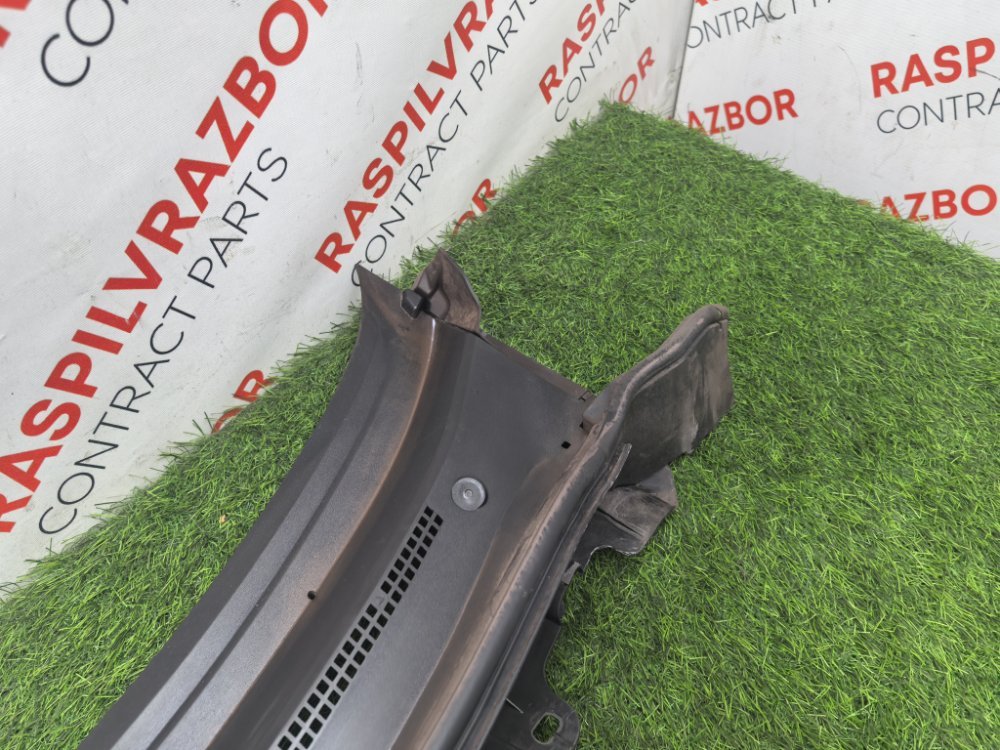 решетка, жабо под дворники, 4500 рублей, Красноярск