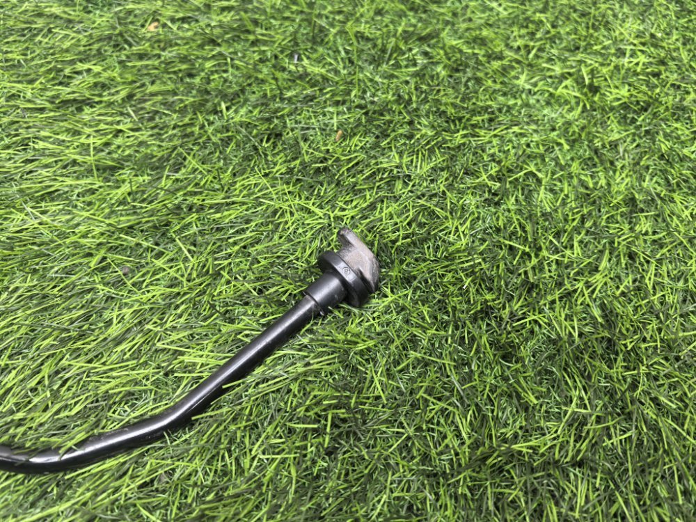 Упор капота, 1500 рублей, Красноярск